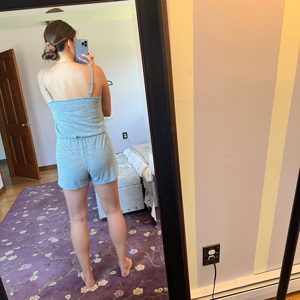 Romper - Picture 4 of 5